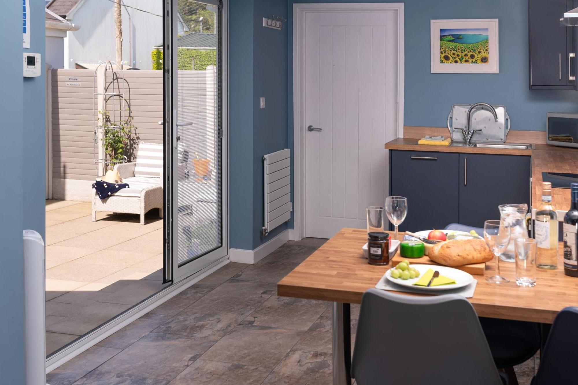 Fabulous Apartment For 2 In Llansteffan Llanstephan  Buitenkant foto